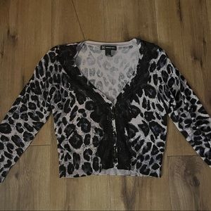 Cheetah crop cardigan